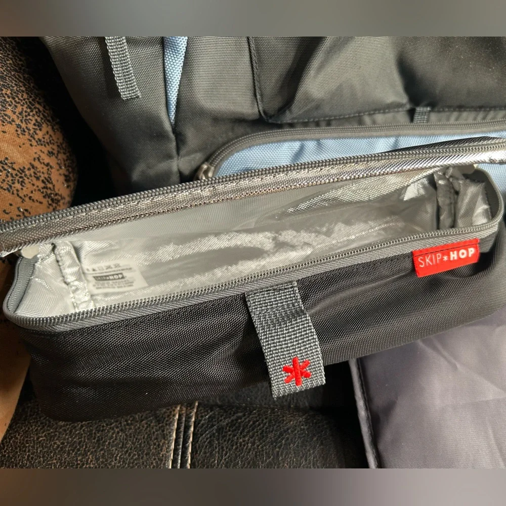 Skip Hop Black and Gray Diaper Bag